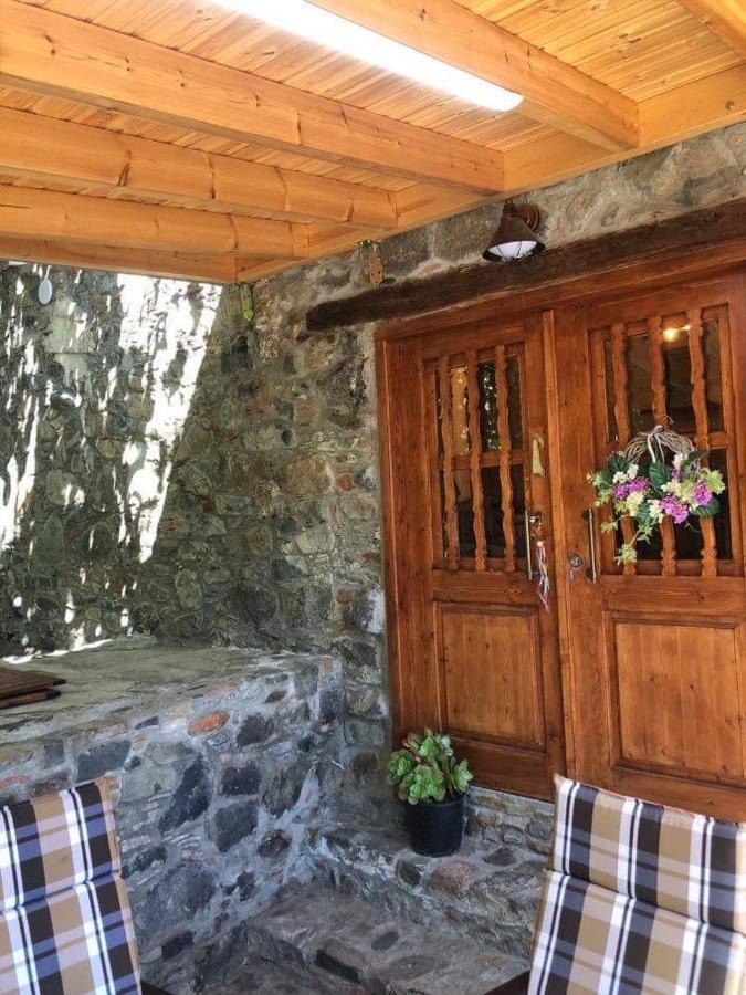 To Spiti Tou Faliari Platanistasa Bagian luar foto