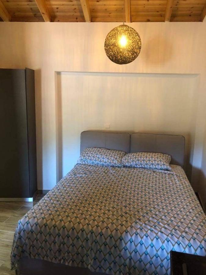 To Spiti Tou Faliari Platanistasa Bagian luar foto